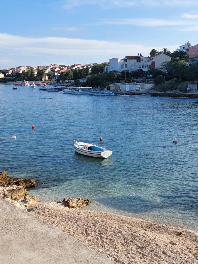 Apartmani Nikola Trogir Cameră foto
