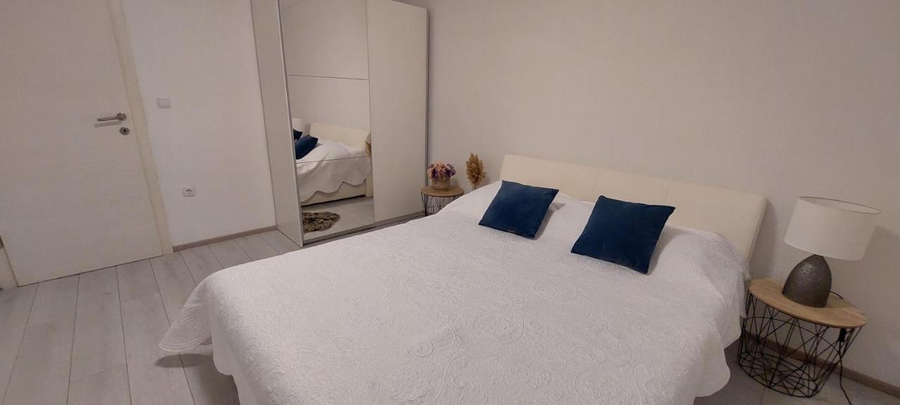 Apartmani Nikola Trogir Cameră foto